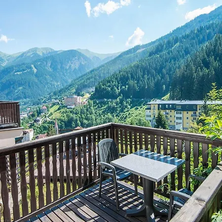 Lägenhet Beautiful With Scenic Balcony *