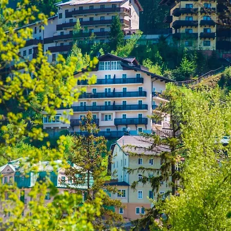 Lägenhet Beautiful With Scenic Balcony Bad Gastein